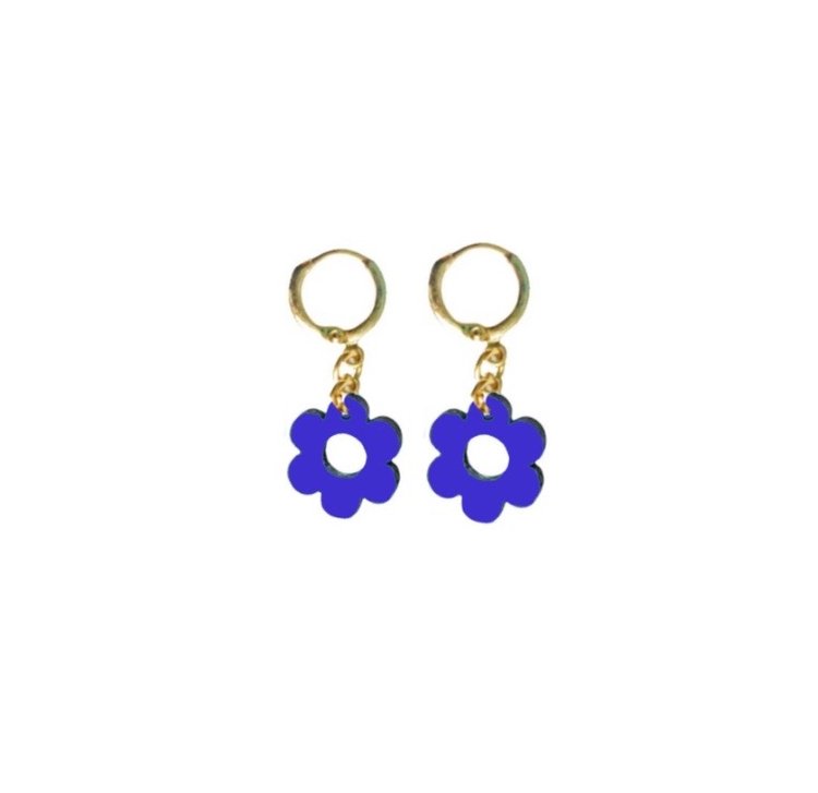 SHOCK OF GREY Daisy mini hoops in Cobalt Blue and Lilac reverse