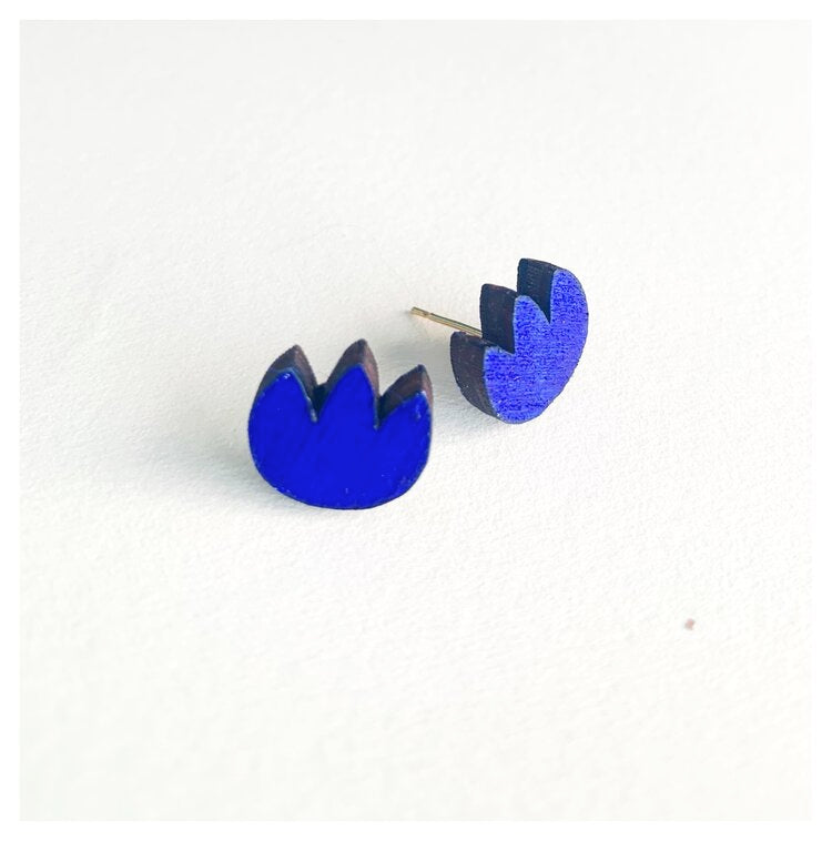 SHOCK OF GREY Tulip Hand-painted Blue Wooden Studs